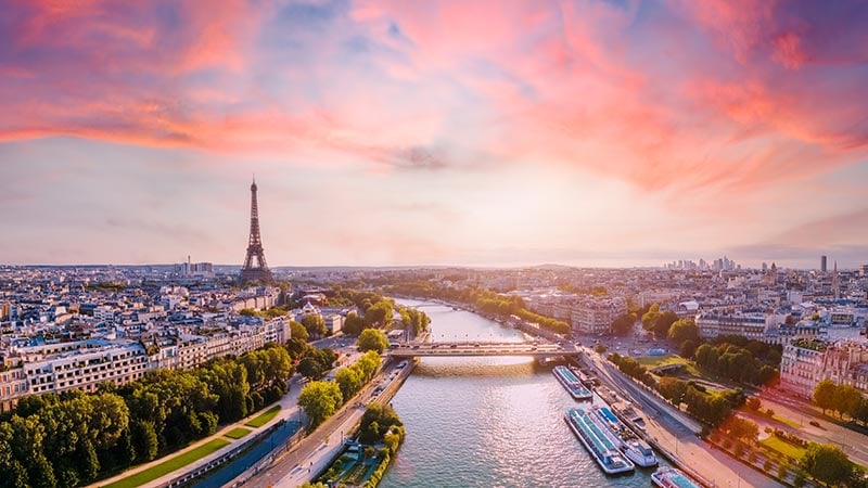 PARIS: THE CITY OF LOVE AND FASHION